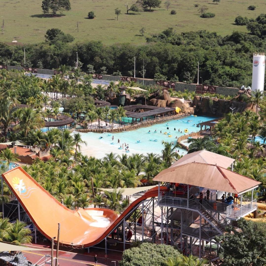 Wyndham Olimpia Royal Hotels Extérieur photo Wet 'n' Wild Water Park